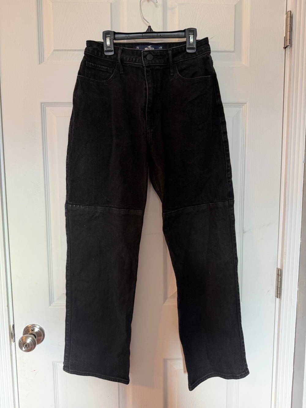 Hollister Black Ultra High-Rise Dad Jeans